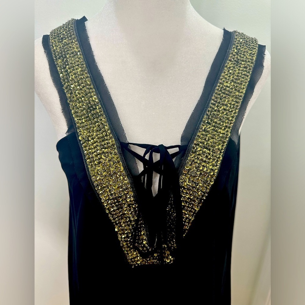 Miss Me Sequins and flowy Top Size Large